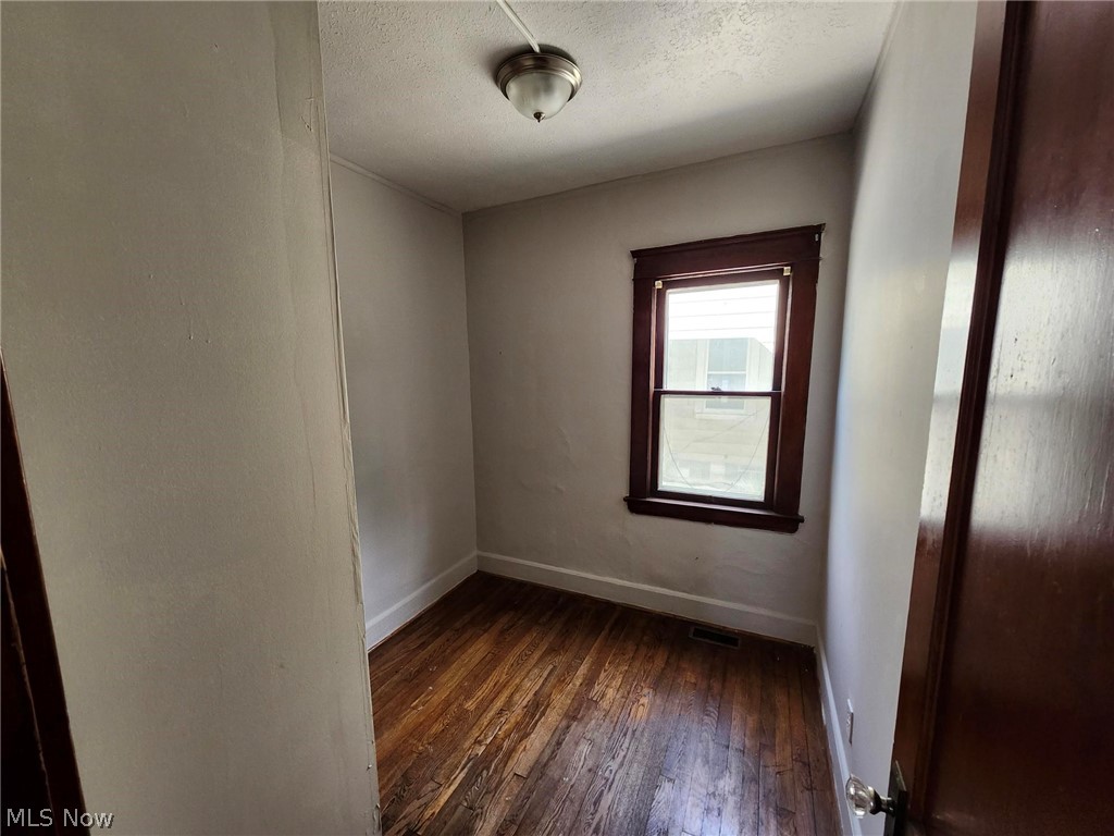 5714 Bonna Avenue Cleveland OH 44103