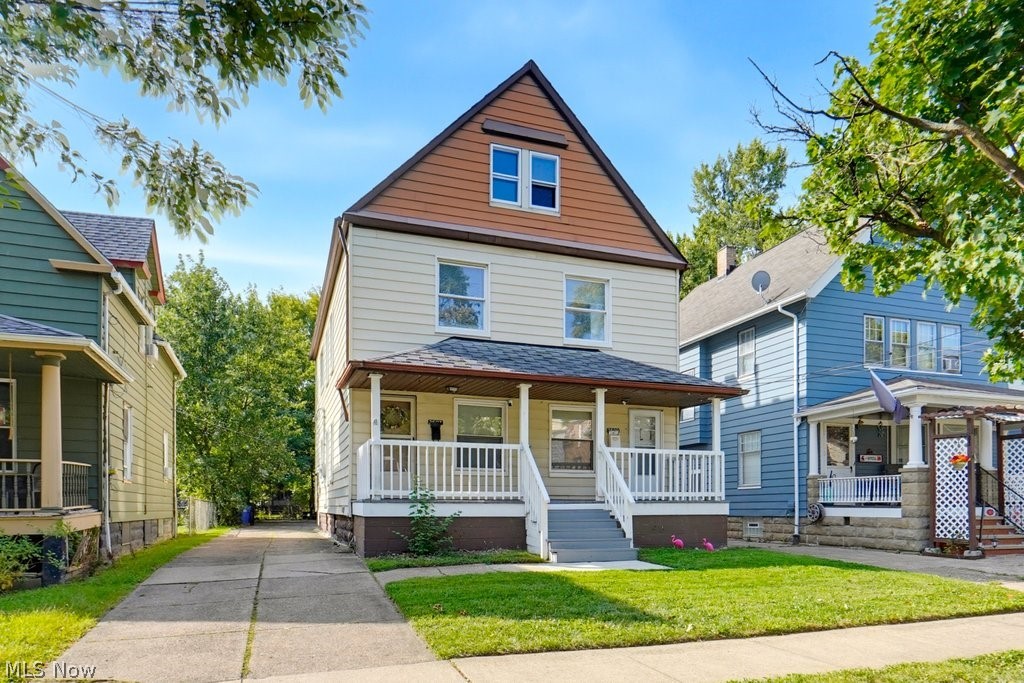 3607 Daisy Avenue Cleveland OH 44109