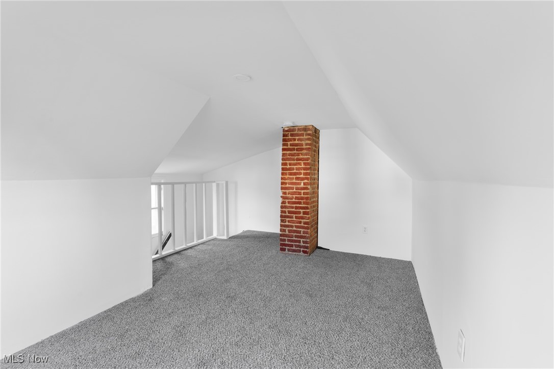 1337 Cook Avenue Lakewood OH 44107