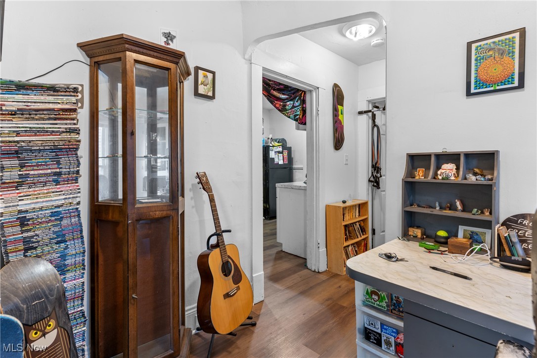 1337 Cook Avenue Lakewood OH 44107