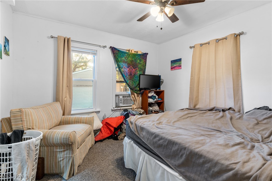 1337 Cook Avenue Lakewood OH 44107