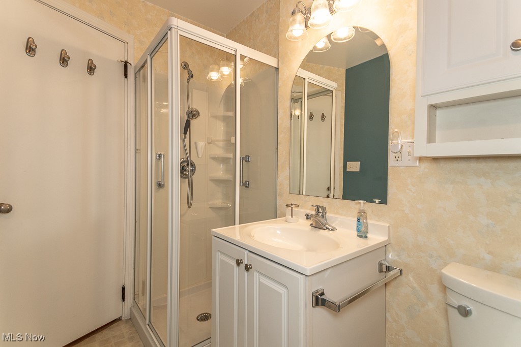 4251/4253 Orchard Avenue Willoughby OH 44094