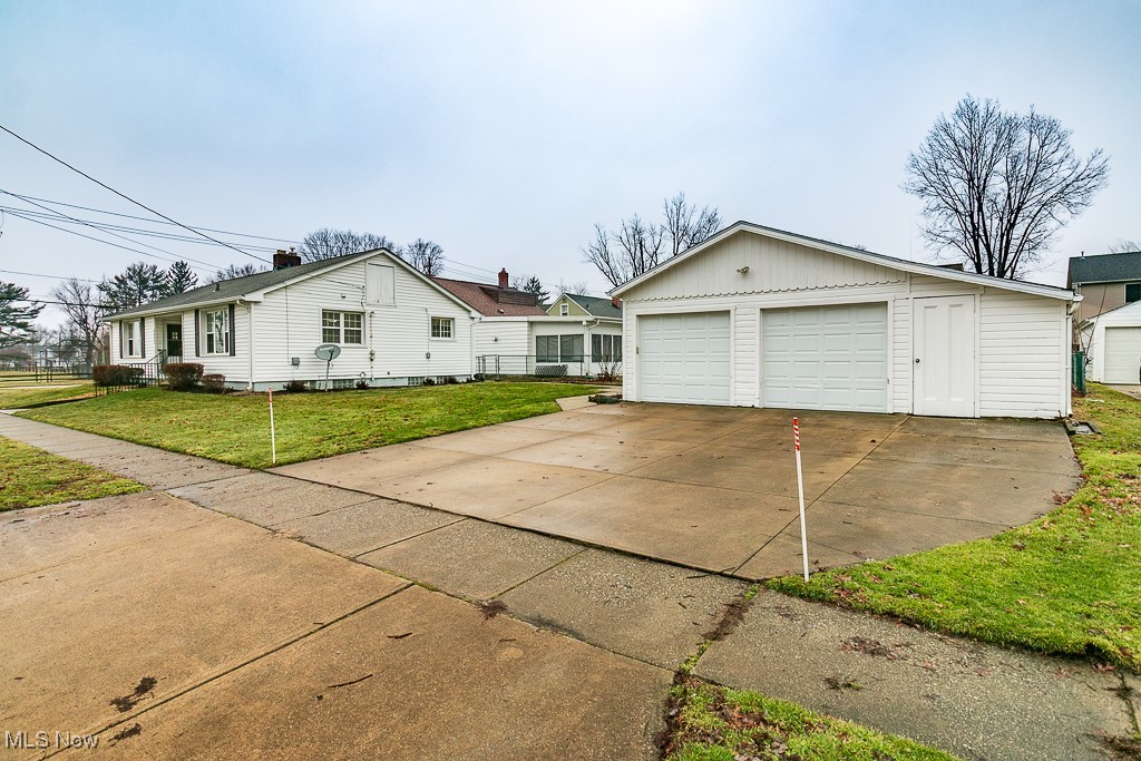 4251/4253 Orchard Avenue Willoughby OH 44094