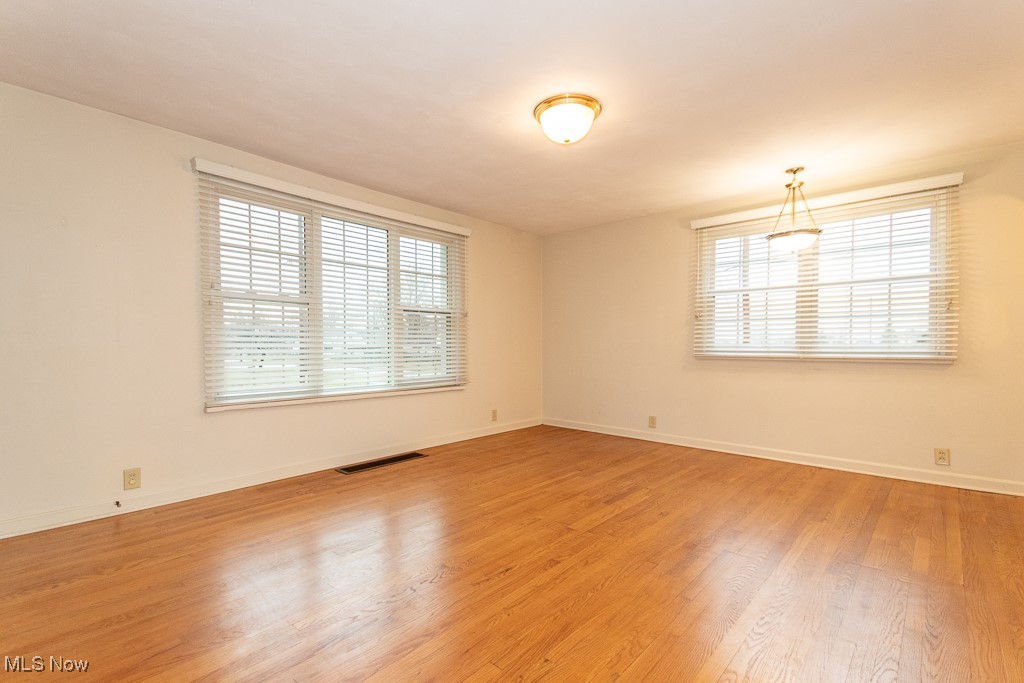 4251/4253 Orchard Avenue Willoughby OH 44094