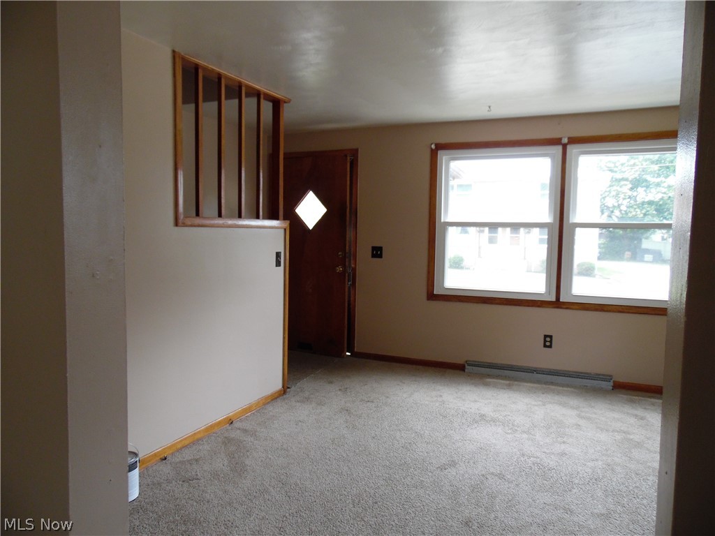 211 Clara Court Louisville OH 44641