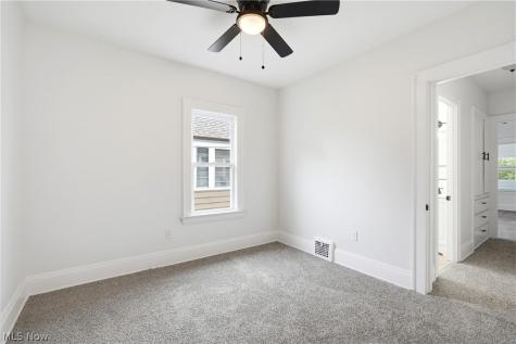 12201 Parkhill Avenue Cleveland OH 44120