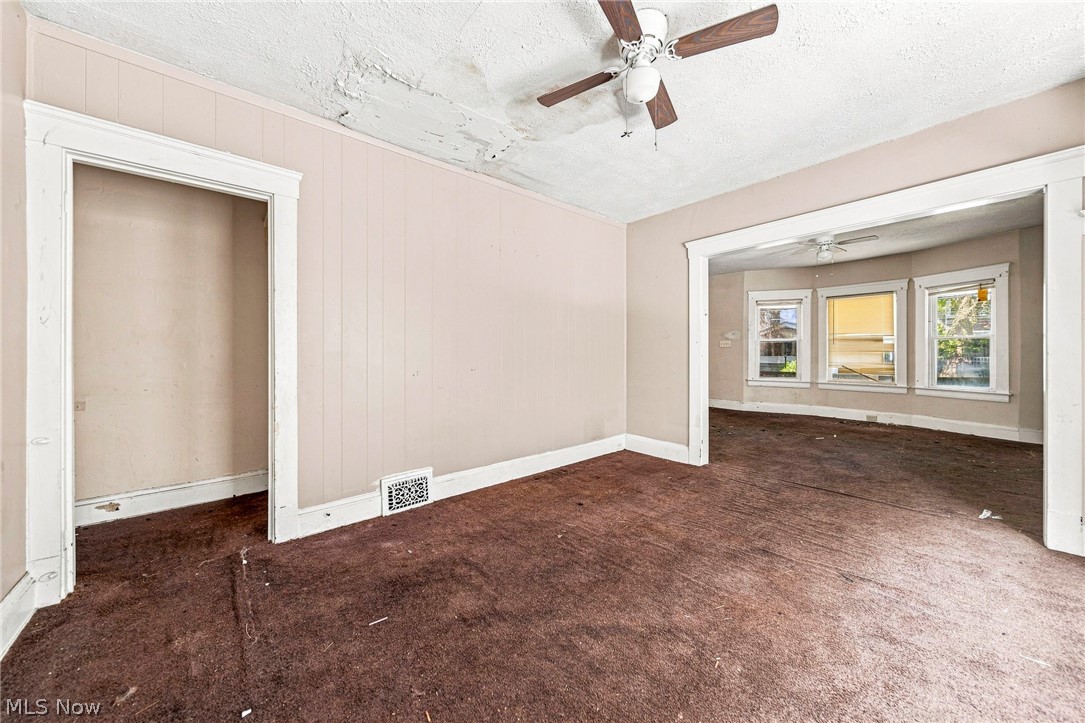 9704 Yale Avenue Cleveland OH 44108