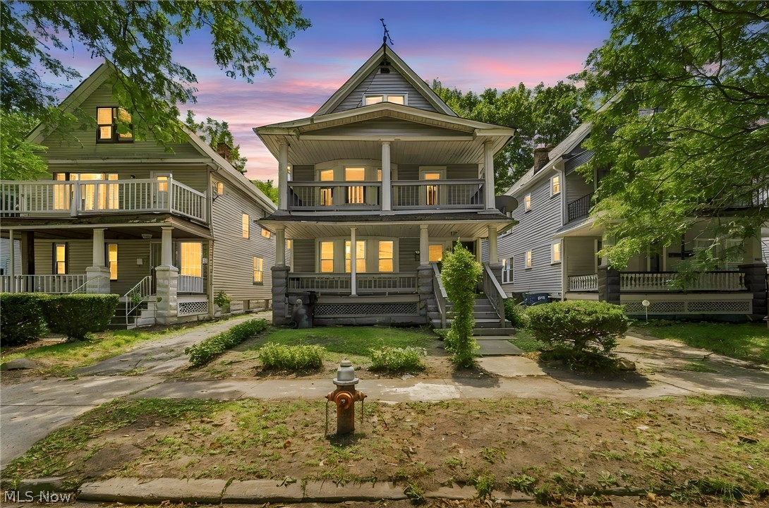 9704 Yale Avenue Cleveland OH 44108