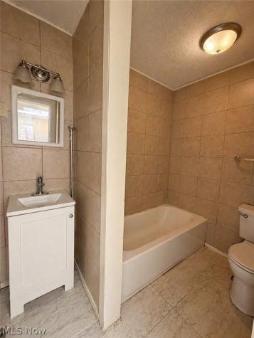 3295 W 56th Street Cleveland OH 44102