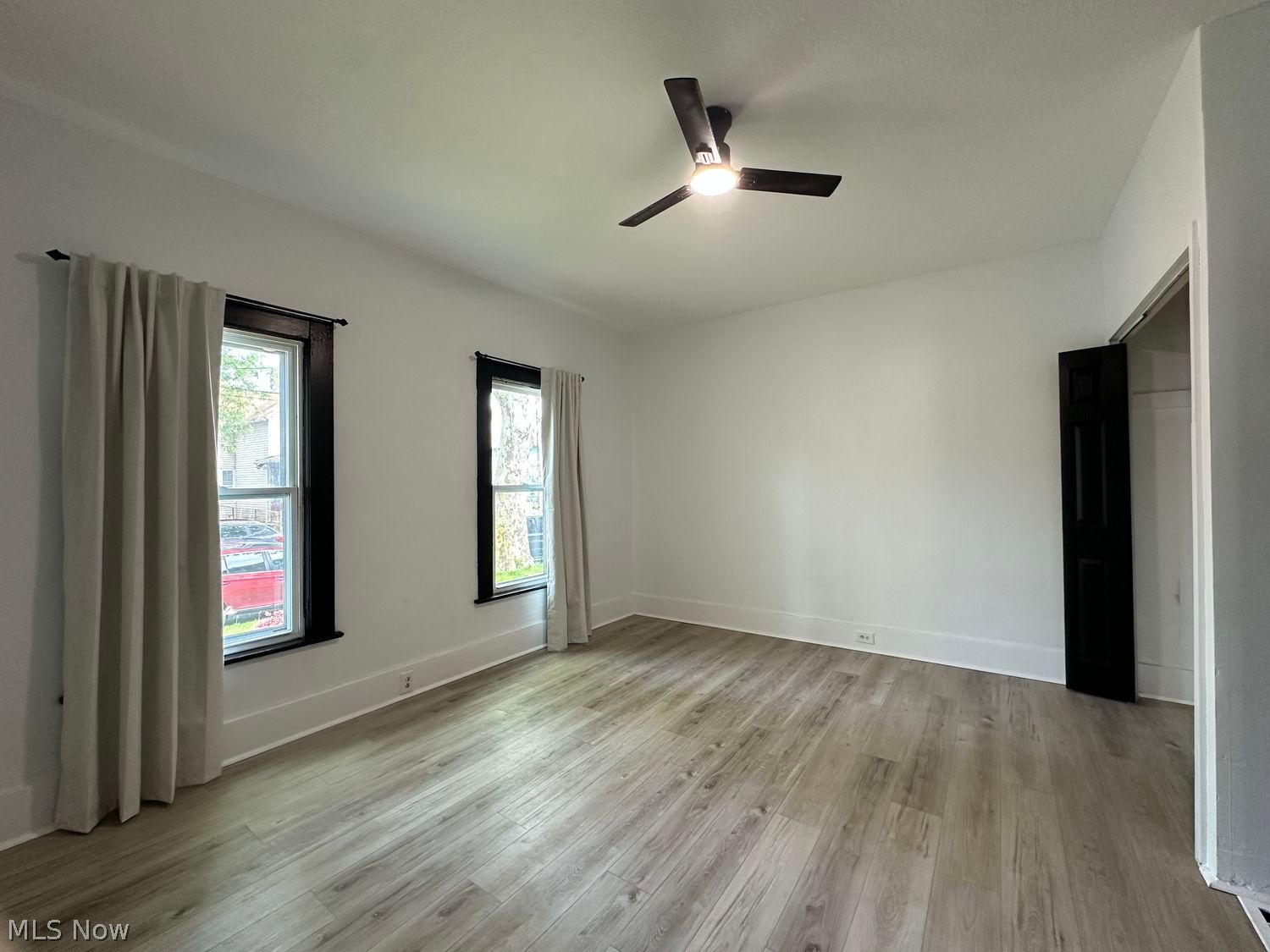 1825 Clover Avenue Cleveland OH 44109