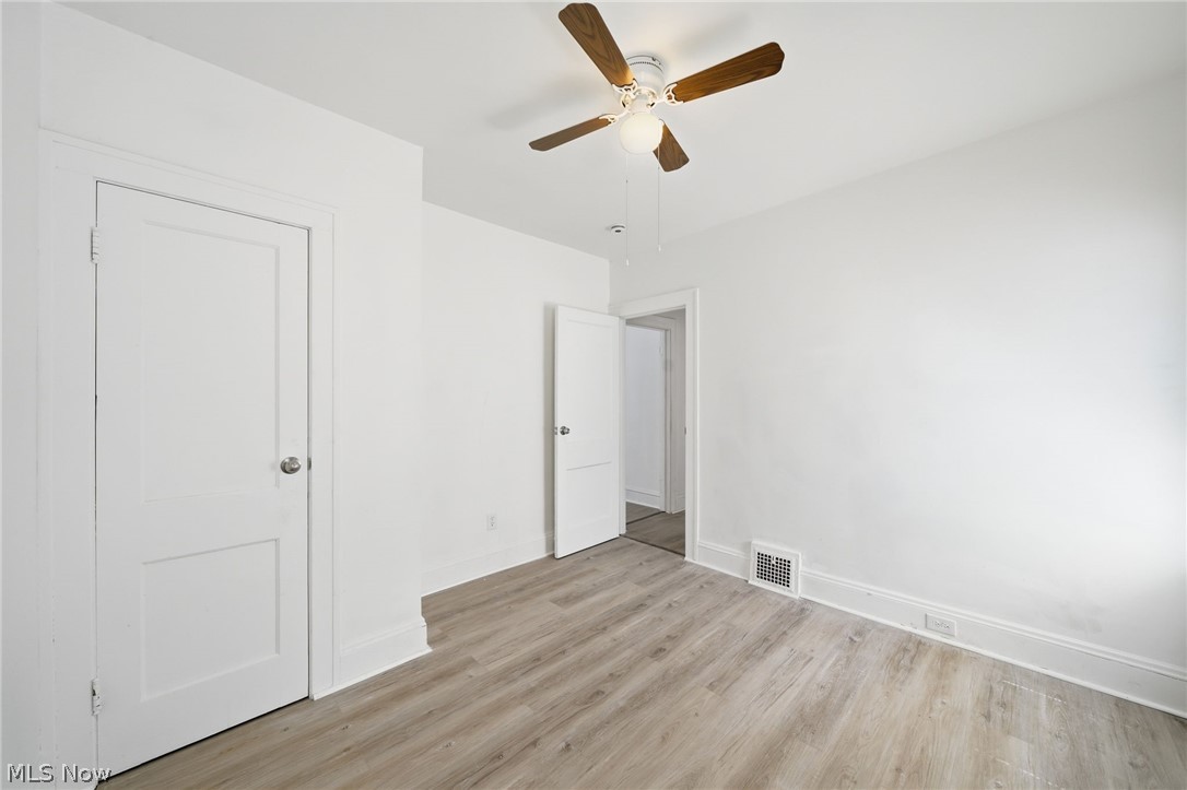 829 Helmsdale Road Cleveland Heights OH 44112