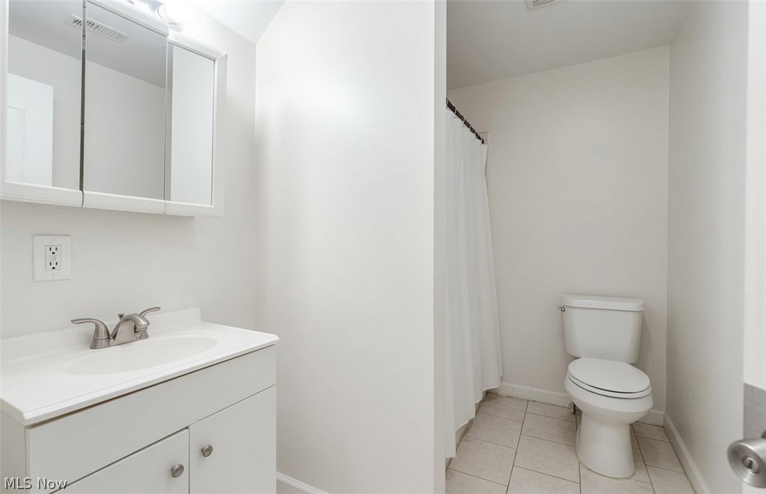 1471 E 118th Street Cleveland OH 44106