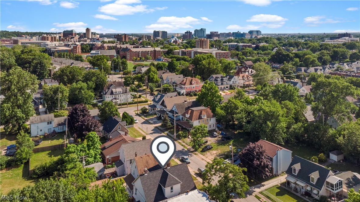 1471 E 118th Street Cleveland OH 44106