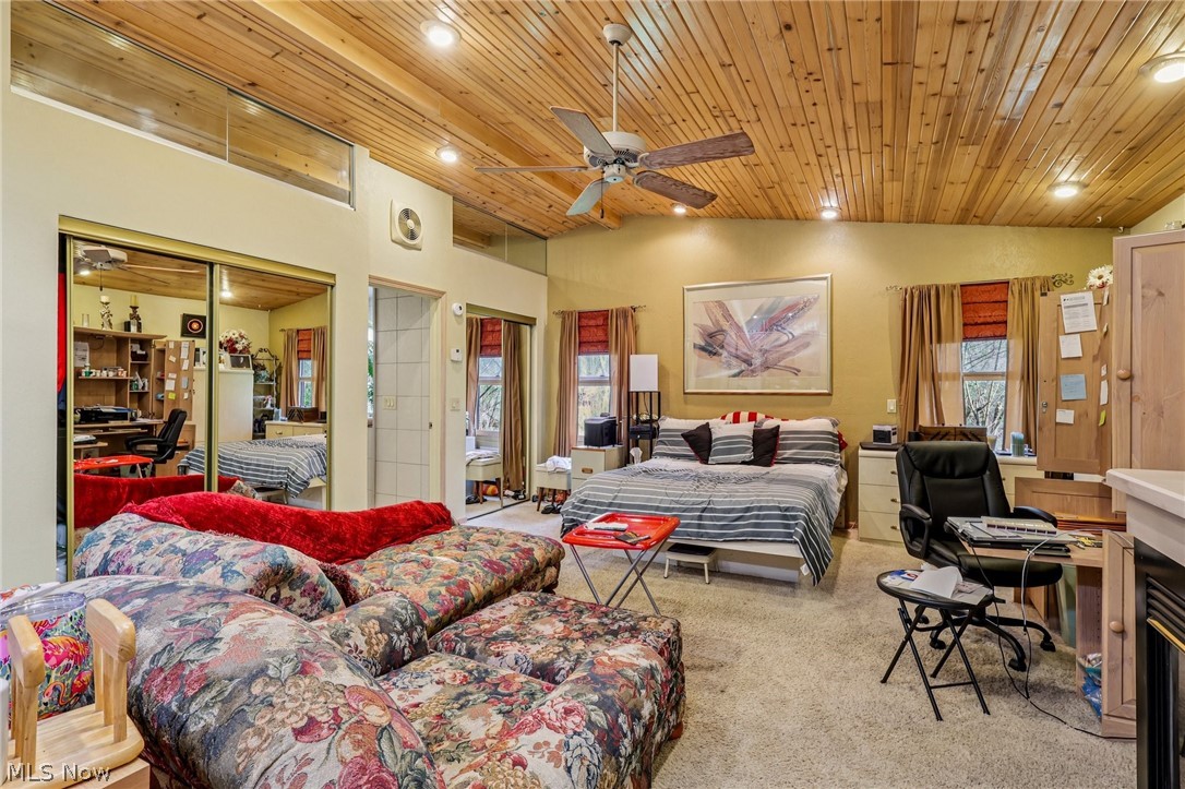 1886 James B Drive Mcdonald OH 44437