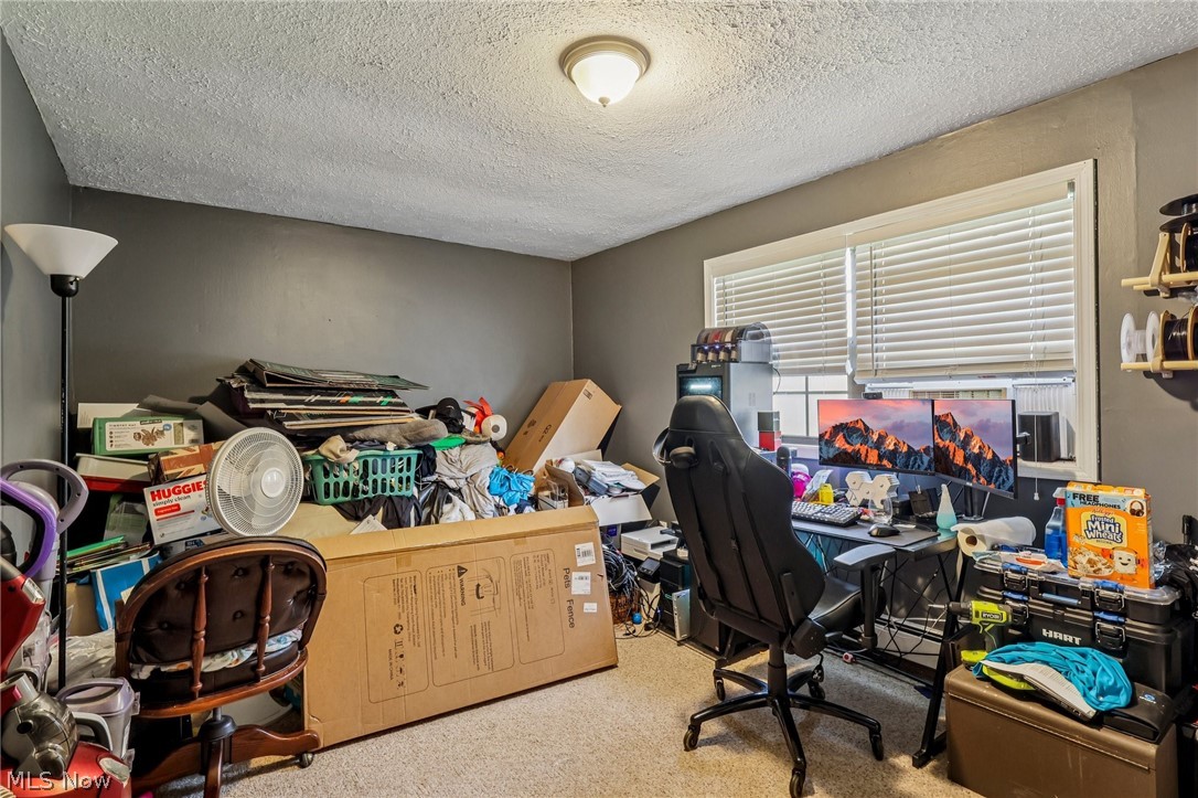 1886 James B Drive Mcdonald OH 44437