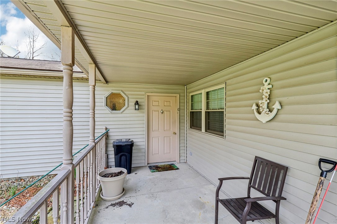 1886 James B Drive Mcdonald OH 44437