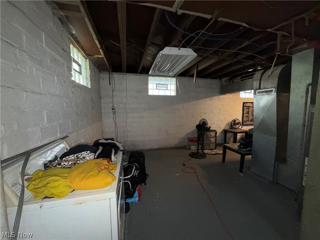 18710 Neff Road Cleveland OH 44119