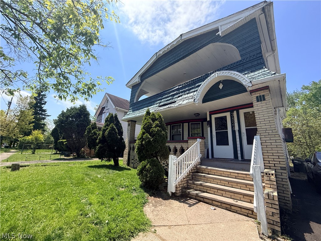 3824 E 142nd Street Cleveland OH 44128