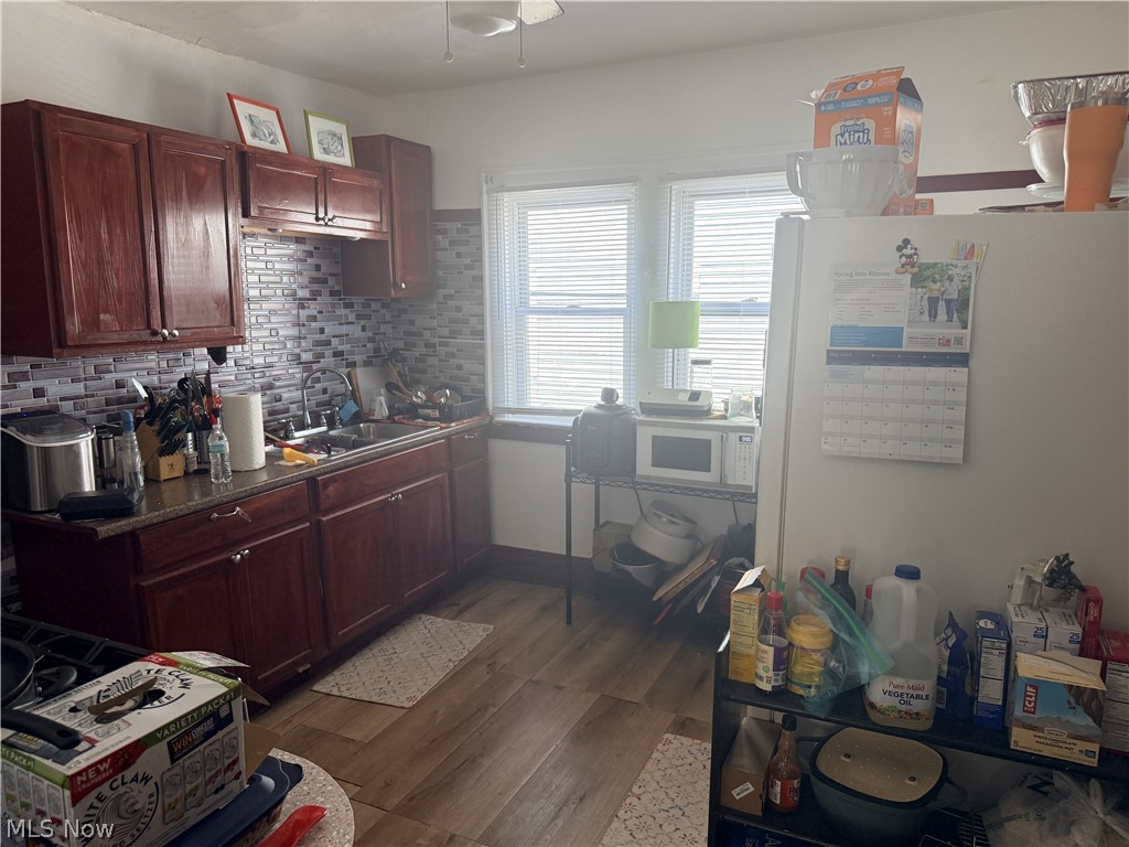 3824 E 142nd Street Cleveland OH 44128