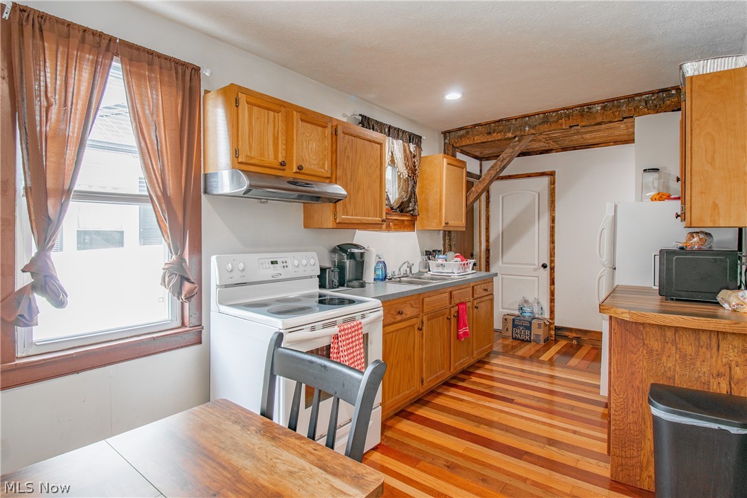 7846 Main Street Clinton OH 44216