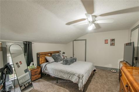 7846 Main Street Clinton OH 44216