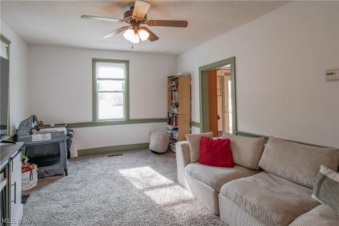 7846 Main Street Clinton OH 44216
