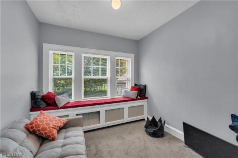 3375 Fairmount Boulevard Cleveland Heights OH 44118