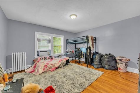 3375 Fairmount Boulevard Cleveland Heights OH 44118