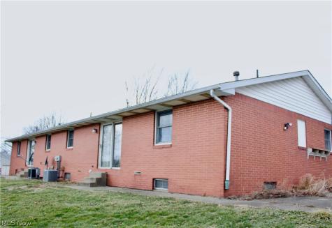 5620 Nave Street SW Canton OH 44706
