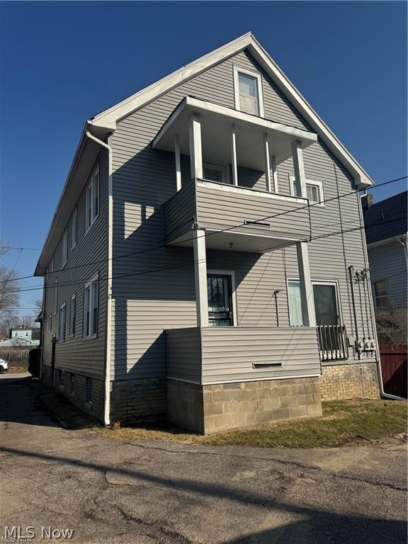 3676 E 154th Street Cleveland OH 44120