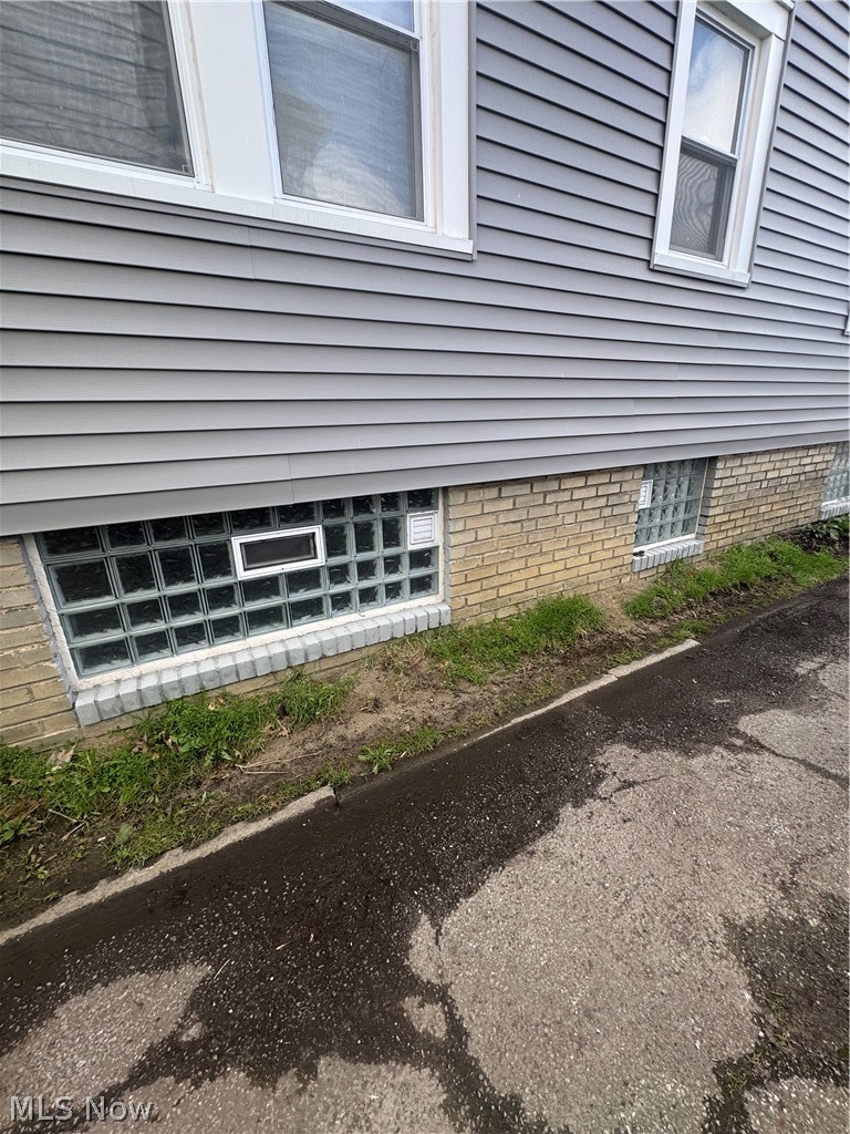 3676 E 154th Street Cleveland OH 44120