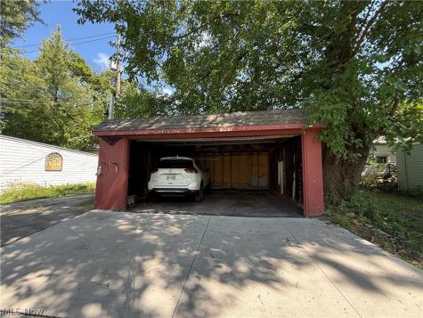 2177 Oakdale Road Cleveland Heights OH 44118