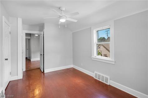 3404 Montclair Avenue Cleveland OH 44109