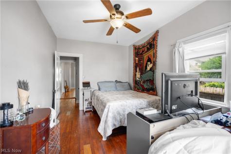 3404 Montclair Avenue Cleveland OH 44109