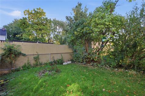 2219 Althen Avenue Cleveland OH 44109