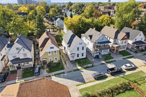 2219 Althen Avenue Cleveland OH 44109