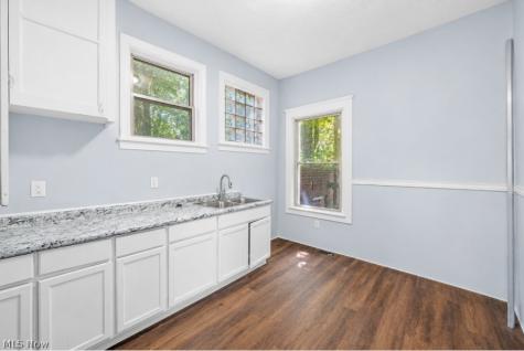 1412 W 84th Street Cleveland OH 44102