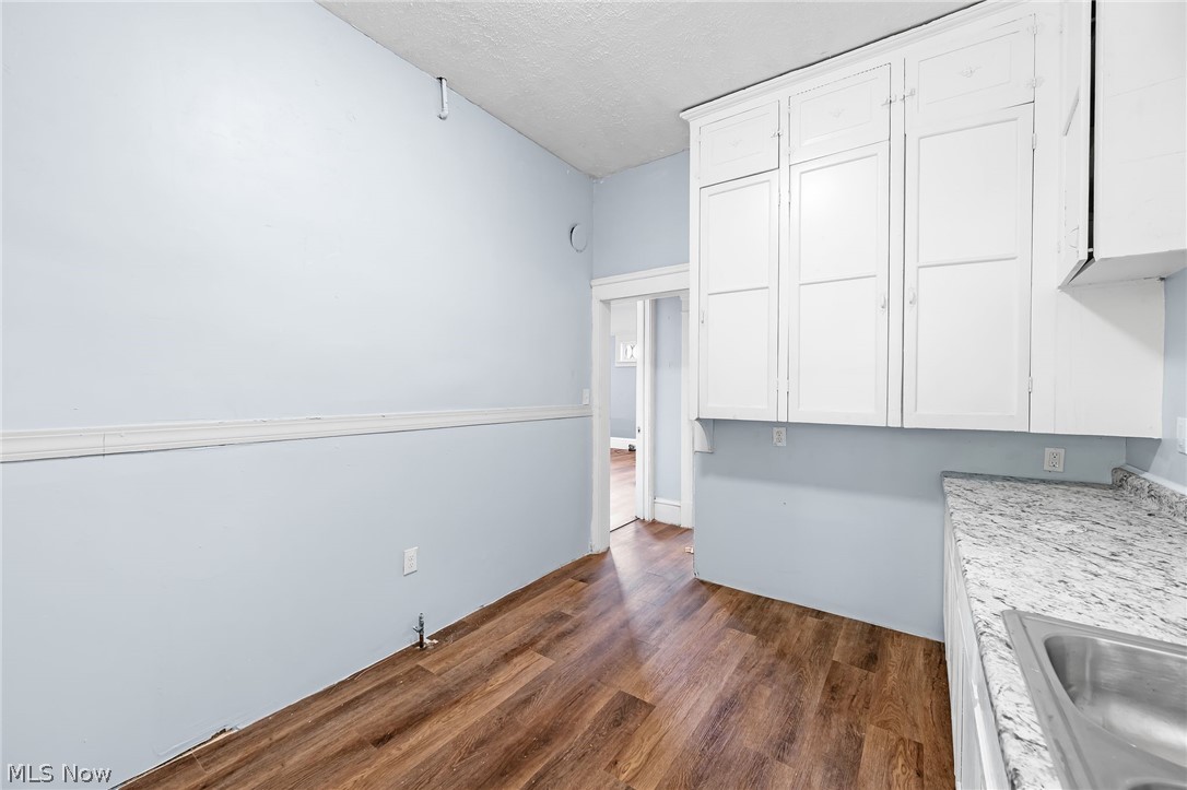 1412 W 84th Street Cleveland OH 44102
