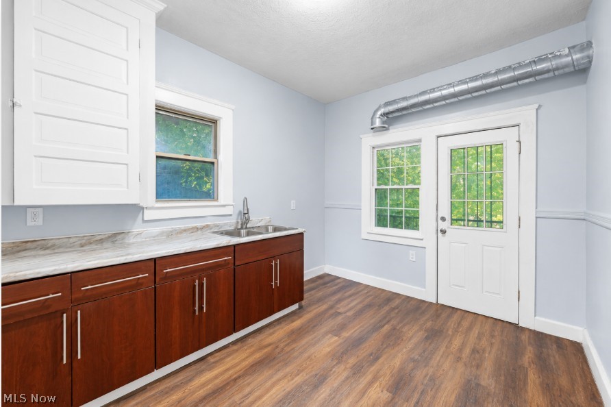 1412 W 84th Street Cleveland OH 44102