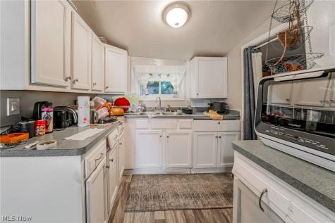 7426 Spafford Road Cleveland OH 44105