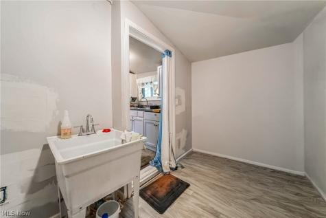 7426 Spafford Road Cleveland OH 44105