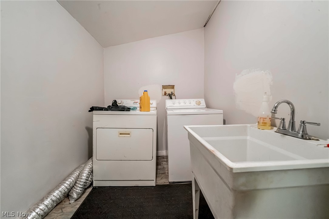 7426 Spafford Road Cleveland OH 44105