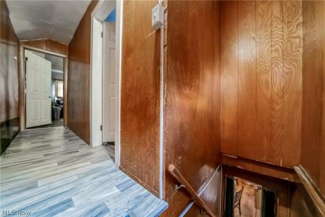 7426 Spafford Road Cleveland OH 44105