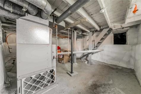 7426 Spafford Road Cleveland OH 44105