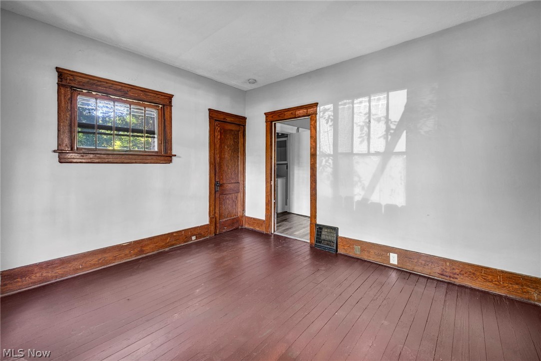 56 Vesper Street Akron OH 44310