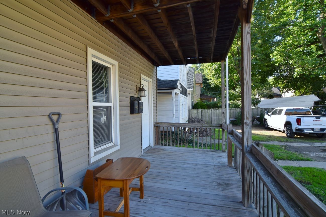 2445-2447 W 11th Street Cleveland OH 44113