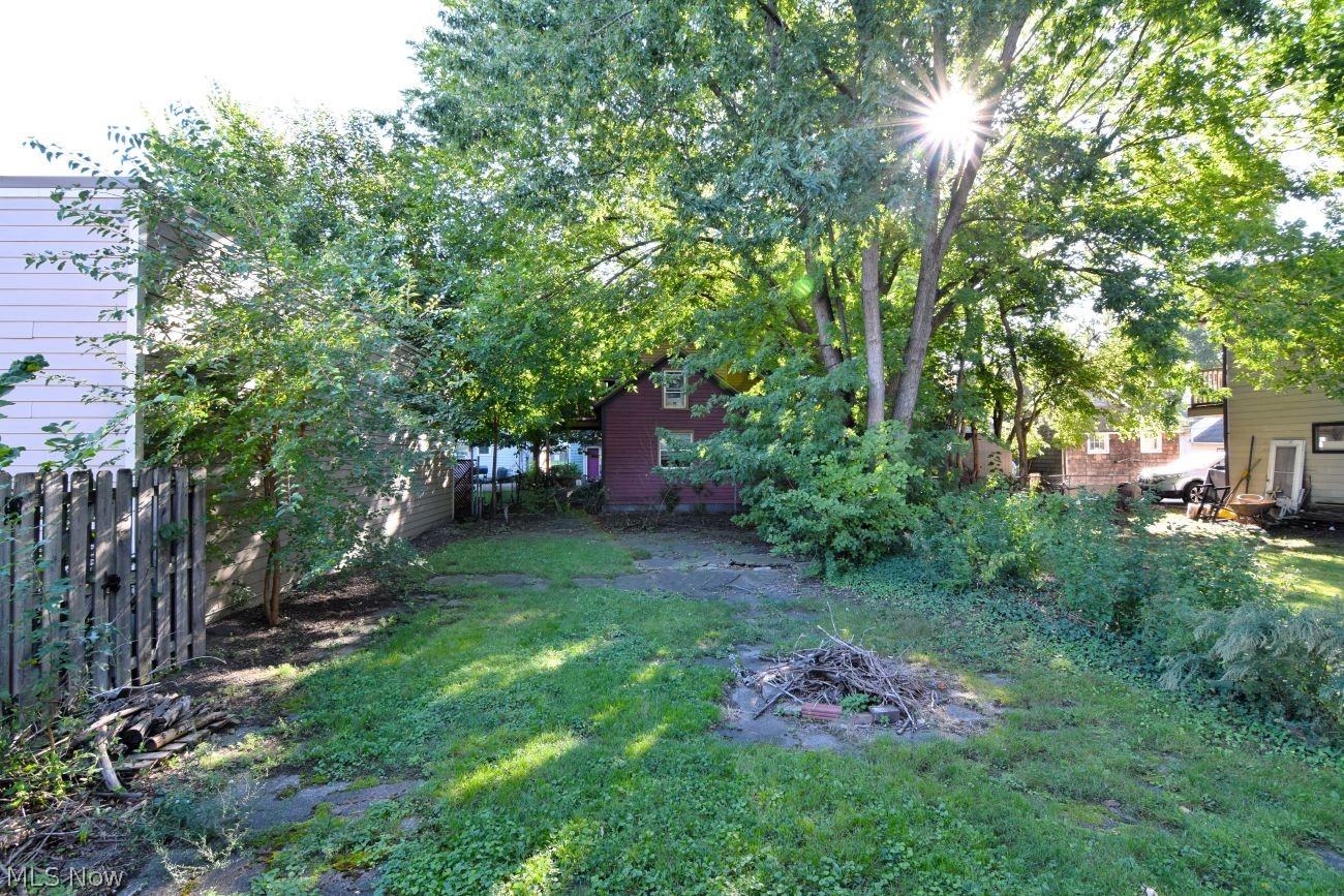 2445-2447 W 11th Street Cleveland OH 44113
