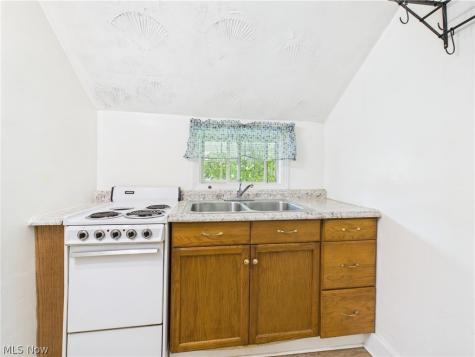 665 Kling Street Akron OH 44311