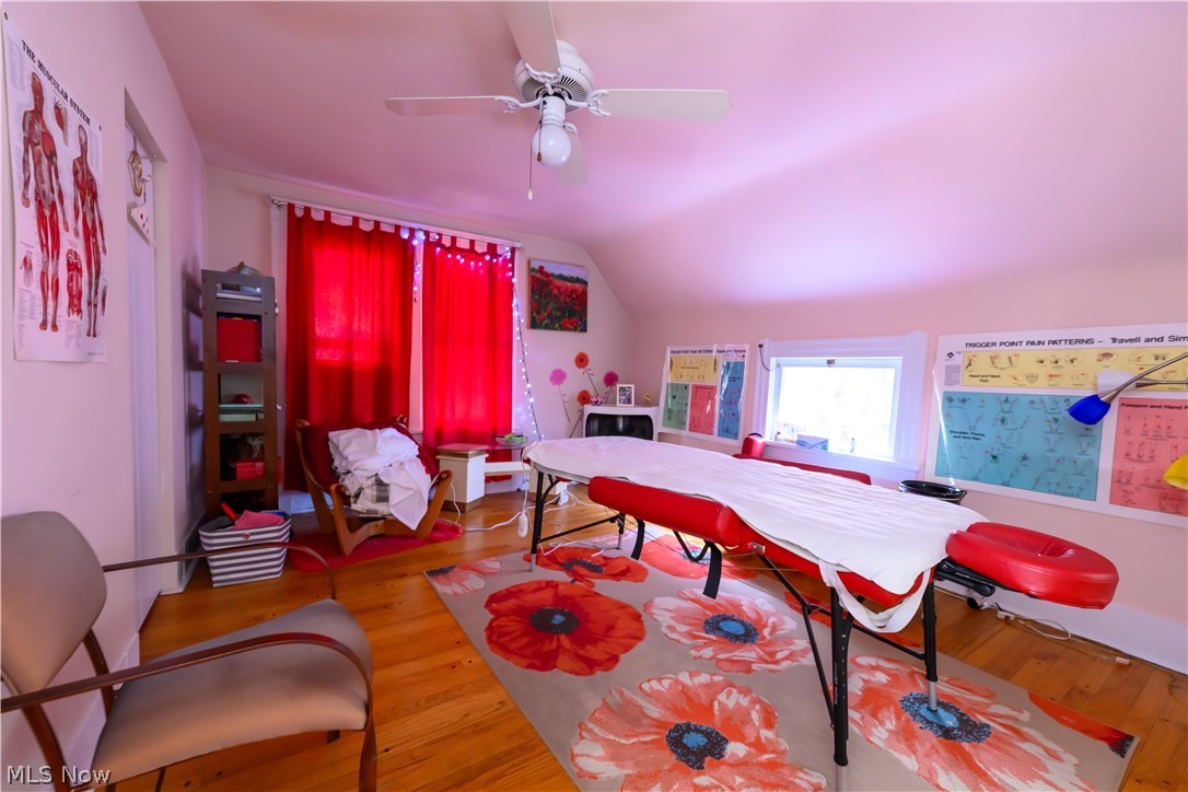 2046 Fairview Avenue Cleveland OH 44106