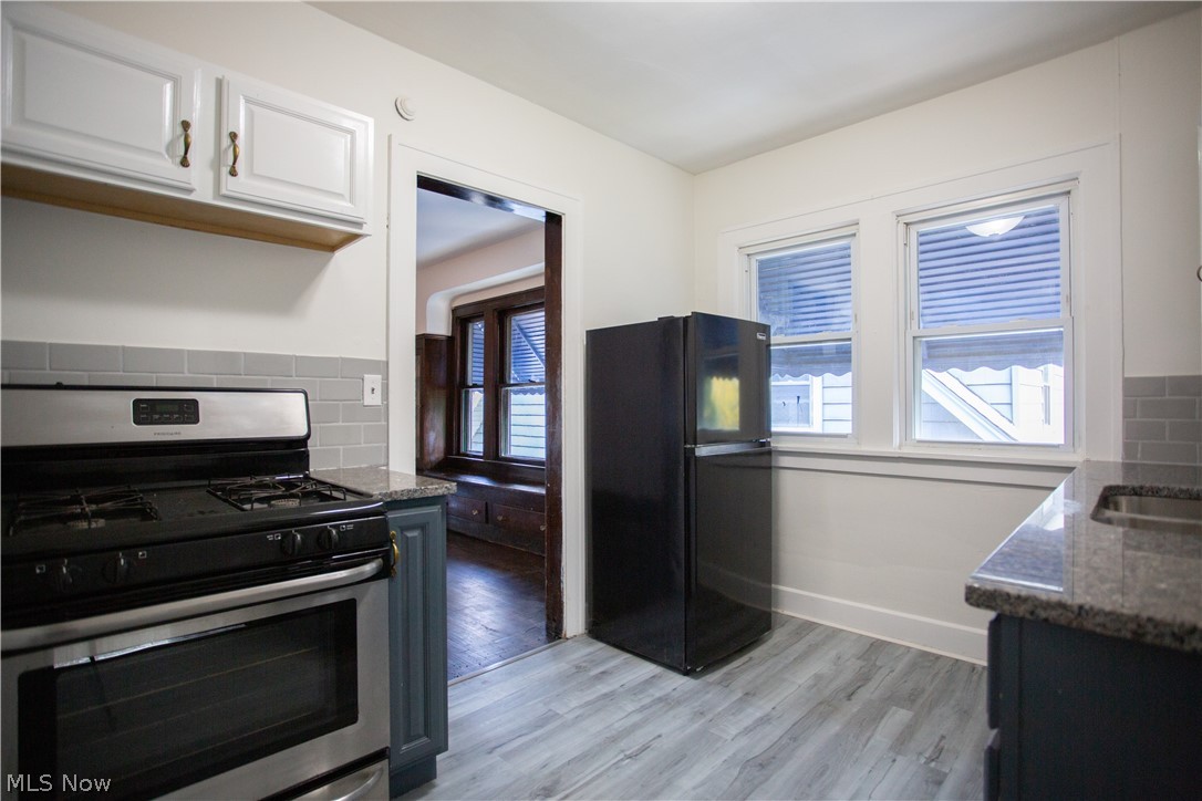 18014 Harland Avenue Cleveland OH 44119
